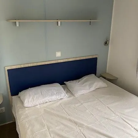 Mobil-home 6 Personnes - La Falaise 4* / Piscine / Club Enfants / / Restaurant / Animations *